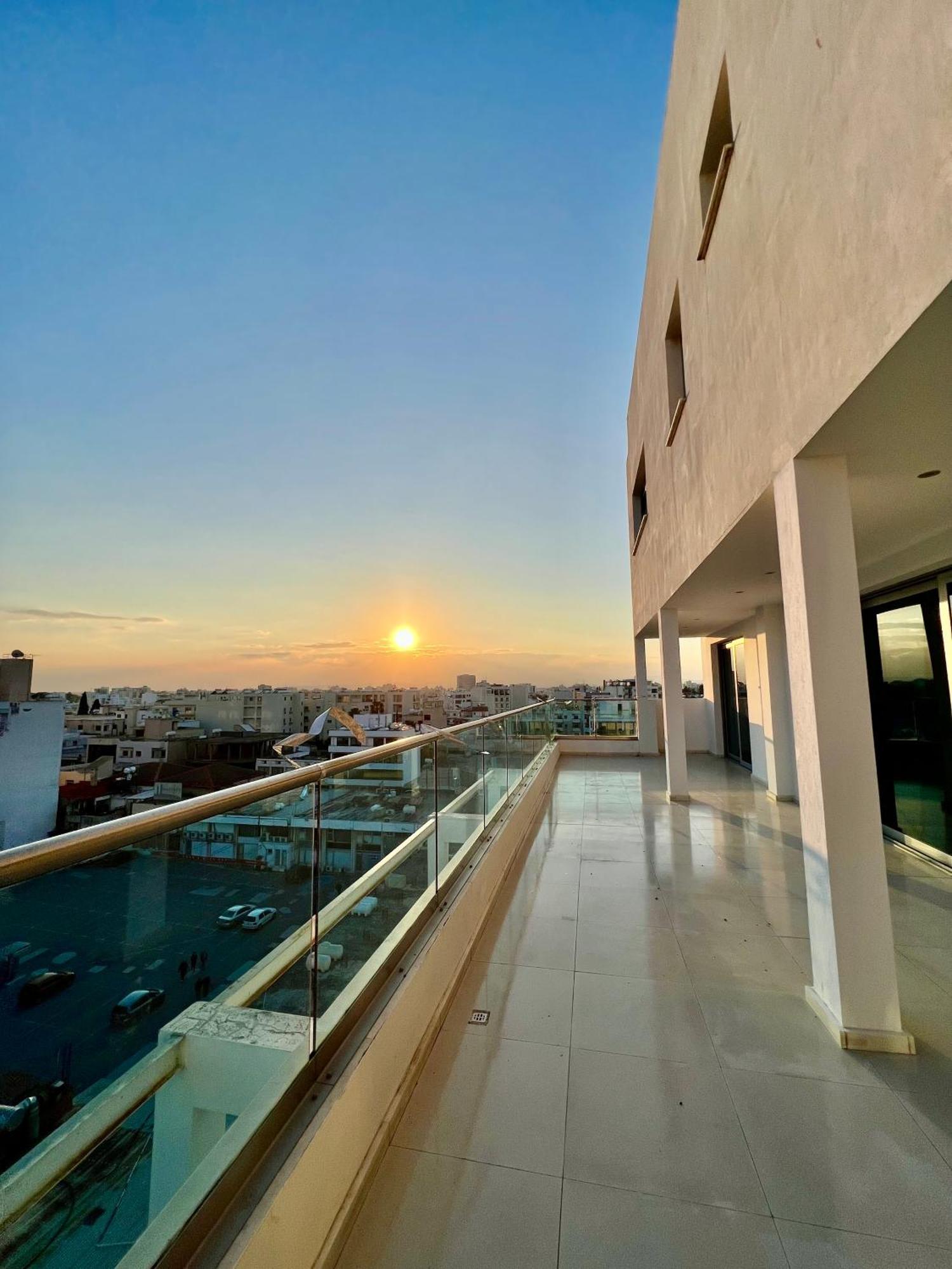Aphrodite Plaza Larnaca Værelse billede