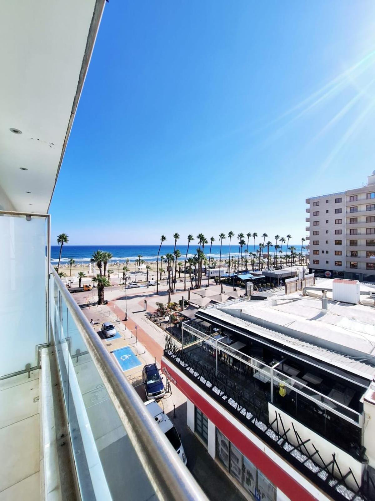 Aphrodite Plaza Larnaca Eksteriør billede
